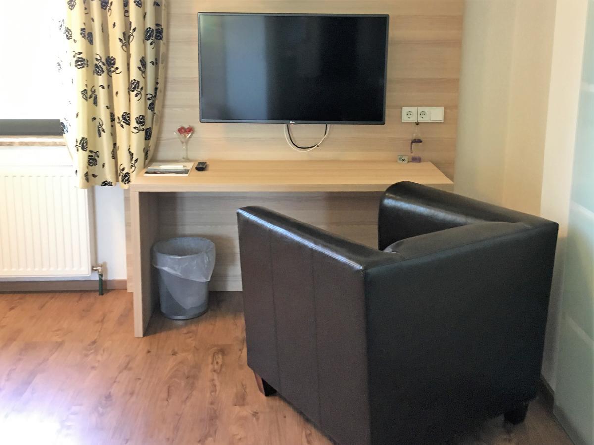 Hotel Blumenhof Sankt Georgen im Attergau Esterno foto